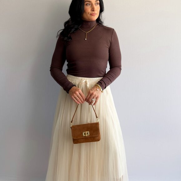 Women’s Ribbed Mock Neck Long-Sleeve Top – Brown - Picture 8 of 8